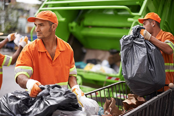 Best Estate Cleanout Services  in Loughman, FL